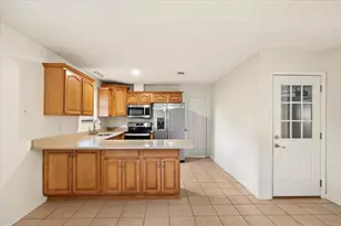2998 Ranchette Square, Gulf Breeze, FL 32563 - Photo 4