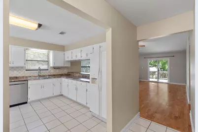 519 Matthew Street, Niceville, FL 32578 - Photo 4