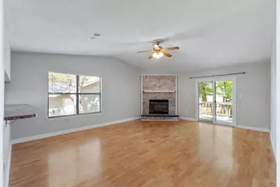 519 Matthew Street, Niceville, FL 32578 - Photo 8