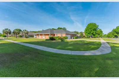 5552 Frontier Drive, Crestview, FL 32536 - Photo 1