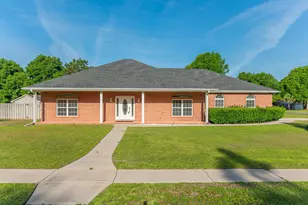 5552 Frontier Dr, Crestview, FL 32536 - Photo 4