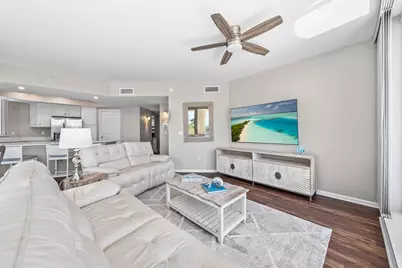 15100 Emerald Coast Parkway #UNIT 306, Destin, FL 32541 - Photo 4