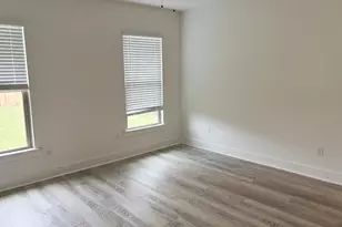 2701 Louis Cir, Crestview, FL 32536 - Photo 10