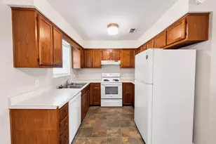 208 Squirrel Haven Rd, Mary Esther, FL 32569 - Photo 8