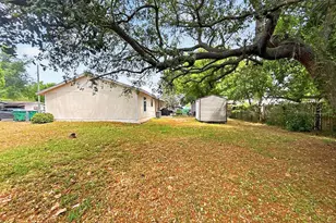 208 Squirrel Haven Rd, Mary Esther, FL 32569 - Photo 14