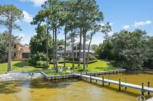 702 Beach Dr, Destin, FL 32541 - Photo 16