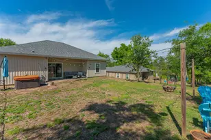 150 E Hibiscus Ave, Defuniak Springs, FL 32433 - Photo 34