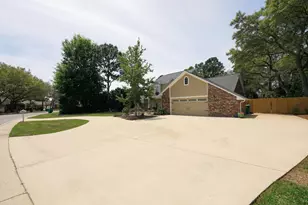941 Ruckel Dr, Niceville, FL 32578 - Photo 8