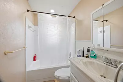 750 Mayflower Avenue, Fort Walton Beach, FL 32547 - Photo 12