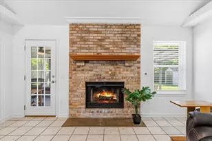 2232 Lemure Dr, Navarre, FL 32566 - Photo 6