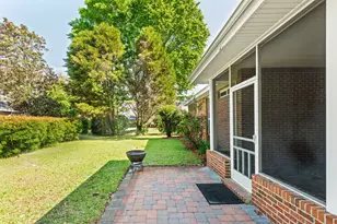 4250 Lost Horse Cir, Niceville, FL 32578 - Photo 32