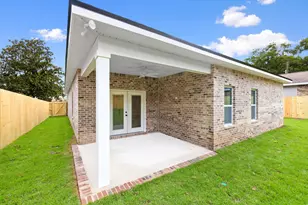 239 White St, Niceville, FL 32578 - Photo 52