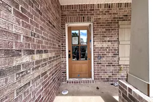 239 White St, Niceville, FL 32578 - Photo 4