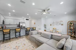 108 Pentecost Wy, Fort Walton Beach, FL 32547 - Photo 2