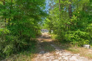 687 O'Sage Dr, Defuniak Springs, FL 32433 - Photo 4