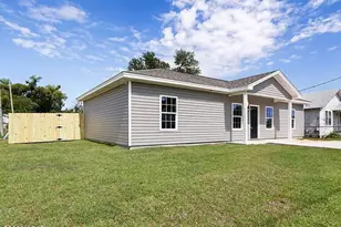 3215 E 2nd, Panama City, FL 32401 - Photo 1