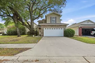 925 Scenic Oak Ln, Fort Walton Beach, FL 32547 - Photo 2