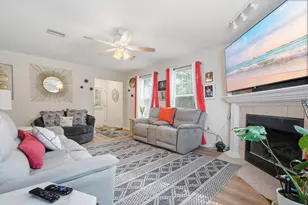925 Scenic Oak Ln, Fort Walton Beach, FL 32547 - Photo 12