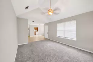 1825 Hunters Path, Fort Walton Beach, FL 32547 - Photo 4