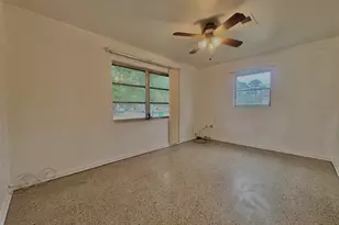 325 Avon Ln, Mary Esther, FL 32569 - Photo 12