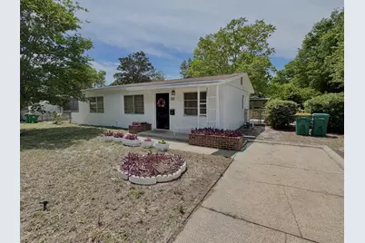 325 Avon Lane, Mary Esther, FL 32569 - Photo 2
