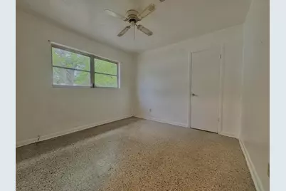 325 Avon Lane, Mary Esther, FL 32569 - Photo 18