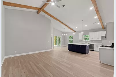 8302 Vickie Street, Pensacola, FL 32514 - Photo 10