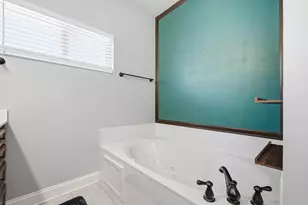 1223 Twin Bay Dr, Fort Walton Beach, FL 32547 - Photo 52