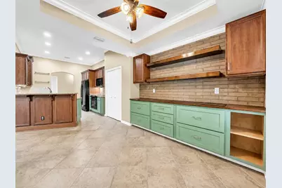 328 Chippewa Drive, Niceville, FL 32578 - Photo 10