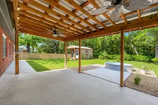 328 Chippewa Dr, Niceville, FL 32578 - Photo 28