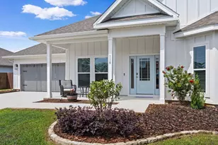 110 E Oak Trees Ln, Freeport, FL 32439 - Photo 1