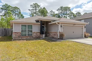 124 Lillian Wy, Crestview, FL 32536 - Photo 6