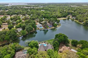 11 Kristin Cir, Niceville, FL 32578 - Photo 4