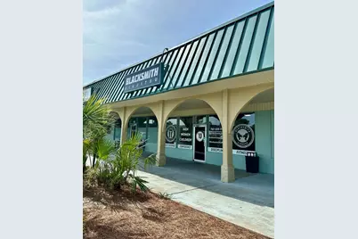 1039 E John Sims Parkway, Niceville, FL 32578 - Photo 1