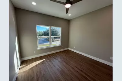 2879 Leahs Lane, Navarre, FL 32566 - Photo 8