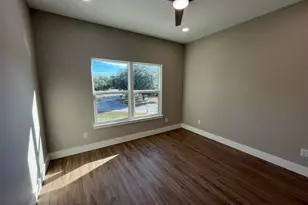 2879 Leah's Ln, Navarre, FL 32566 - Photo 8