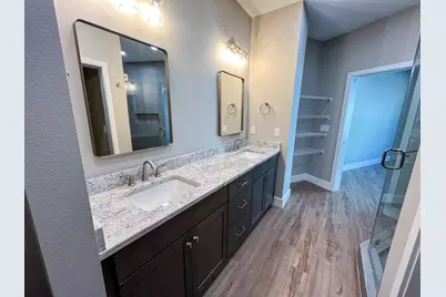 2879 Leahs Lane, Navarre, FL 32566 - Photo 6