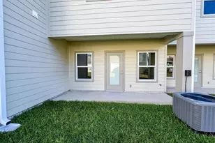 2879 Leah's Ln, Navarre, FL 32566 - Photo 12