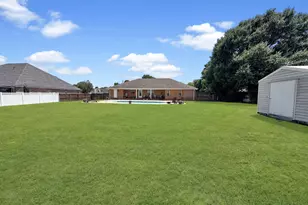 3003 Colonial Cir, Crestview, FL 32536 - Photo 26
