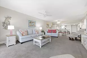 554 Coral Ct, Fort Walton Beach, FL 32548 - Photo 8