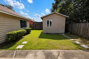 289 Honeysuckle Way, Niceville, FL 32578 - Photo 32