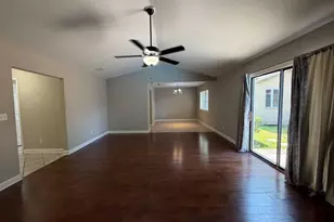289 Honeysuckle Way, Niceville, FL 32578 - Photo 4