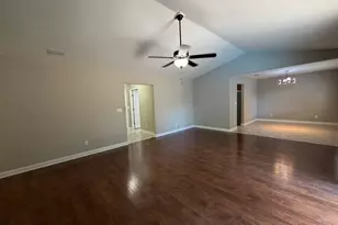 289 Honeysuckle Way, Niceville, FL 32578 - Photo 6