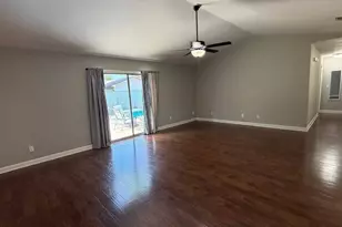 289 Honeysuckle Way, Niceville, FL 32578 - Photo 2