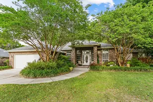 2583 Stormy Cir, Navarre, FL 32566 - Photo 2