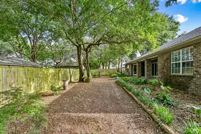 2583 Stormy Circle, Navarre, FL 32566 - Photo 34