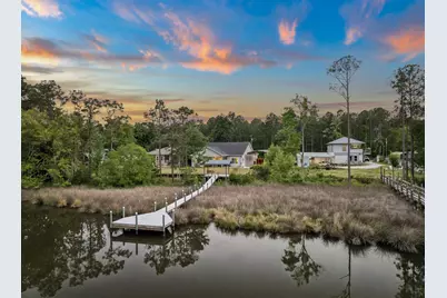 198 Waterside Lane, Freeport, FL 32439 - Photo 2
