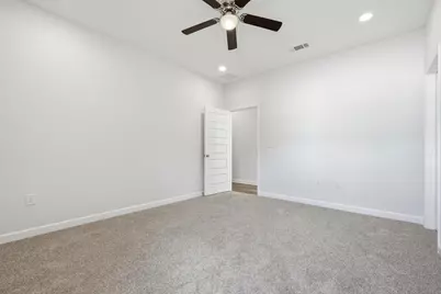 6138 Clover Street, Crestview, FL 32539 - Photo 12