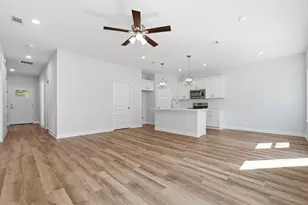 6138 Clover St, Crestview, FL 32539 - Photo 4