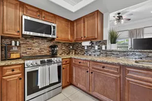 709 Concord Ct, Fort Walton Beach, FL 32547 - Photo 8